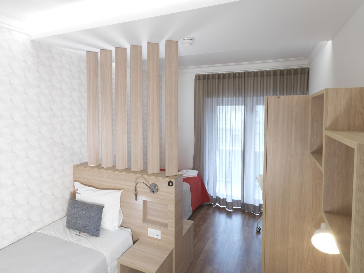 Alunni Stacc Guesthouse Лиссабон Экстерьер фото