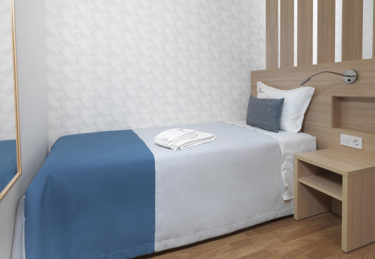 Alunni Stacc Guesthouse Лиссабон Экстерьер фото