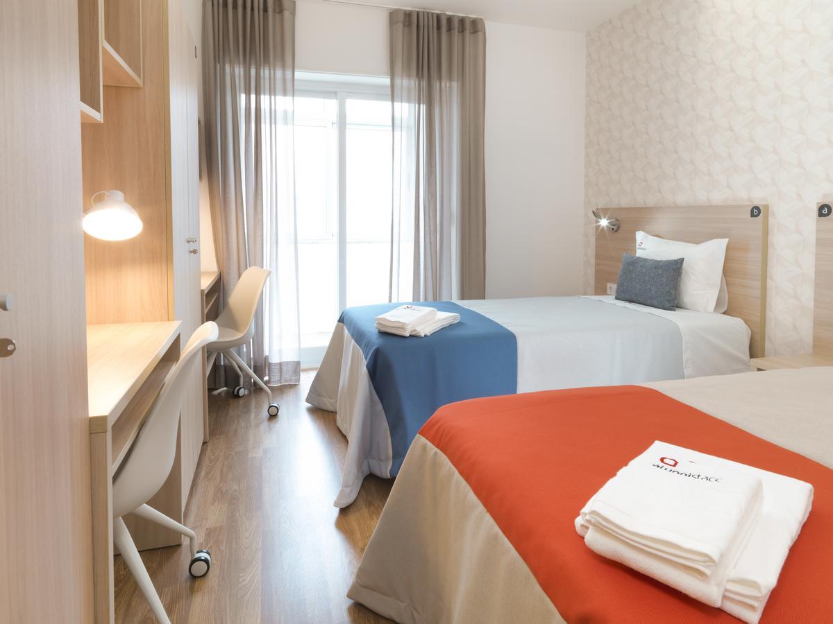 Alunni Stacc Guesthouse Лиссабон Экстерьер фото